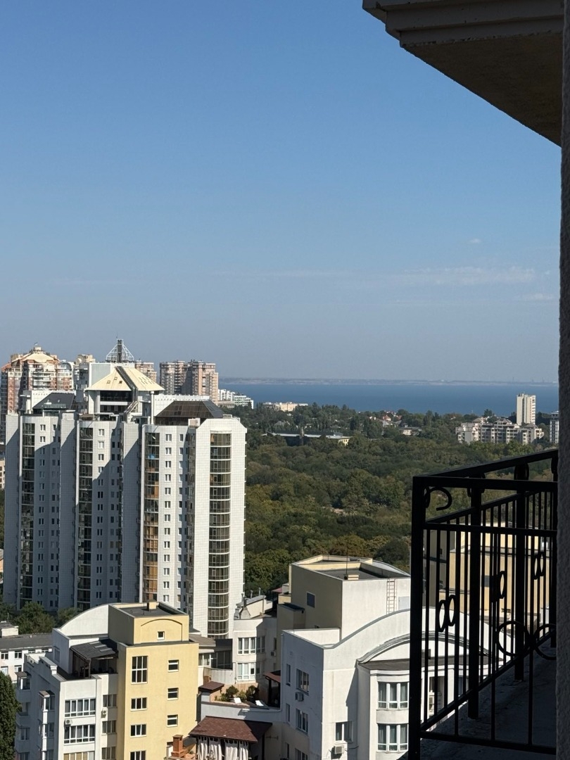 продажа однокомнатной квартиры номер A-174406 в Приморском районе, фото номер 8